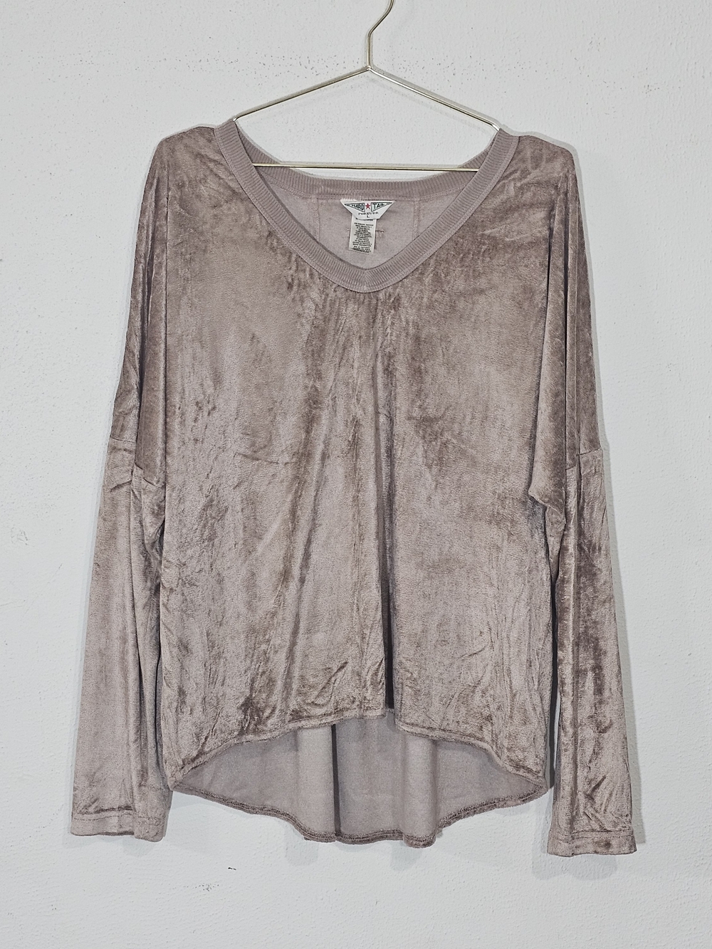 Hard Tail Dusty Taupe Velvet V-Neck Long Sleeve Top Womens Sz L Minimalist